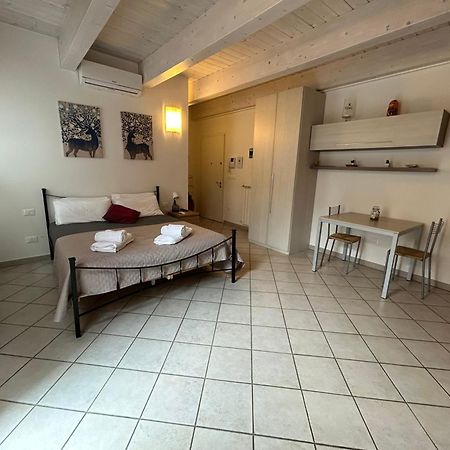 Le Due Corti Centro Storico - Autodromo Apartment Imola Exterior foto